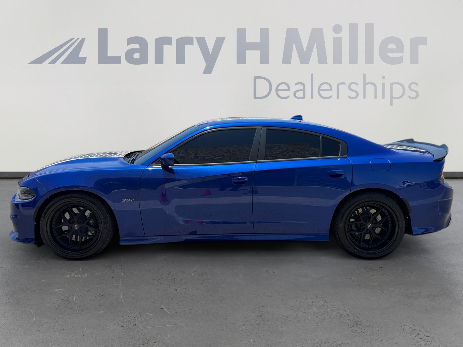 Used 2020 Dodge Charger Scat Pack RWD image 2