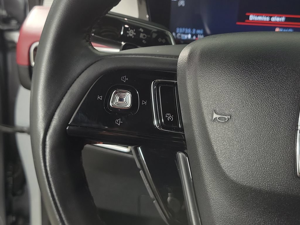 Certified 2023 Lincoln Corsair Reserve w/ Jet Appearance Package FWD image 22