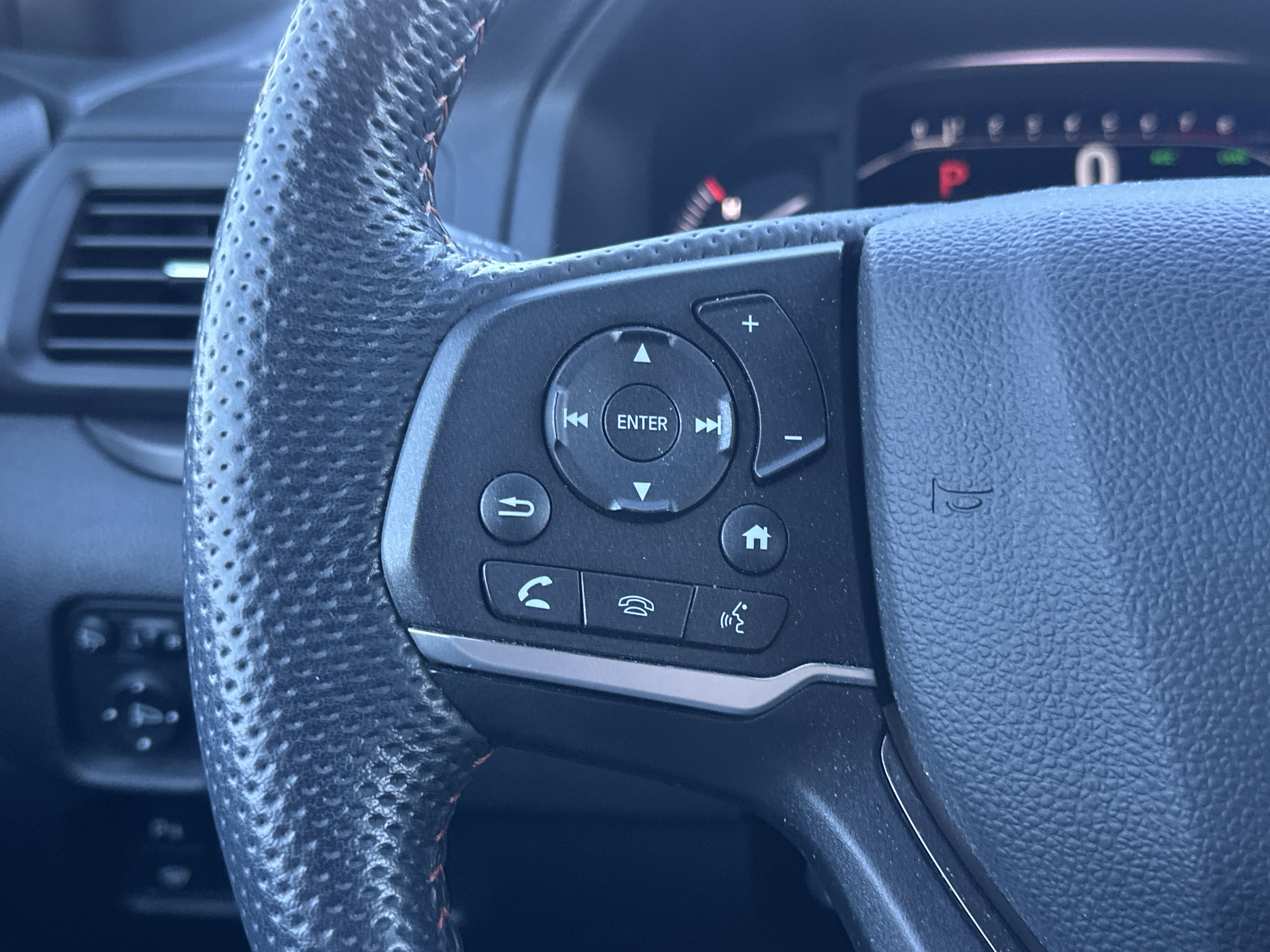 Certified 2022 Honda Passport TrailSport image 24