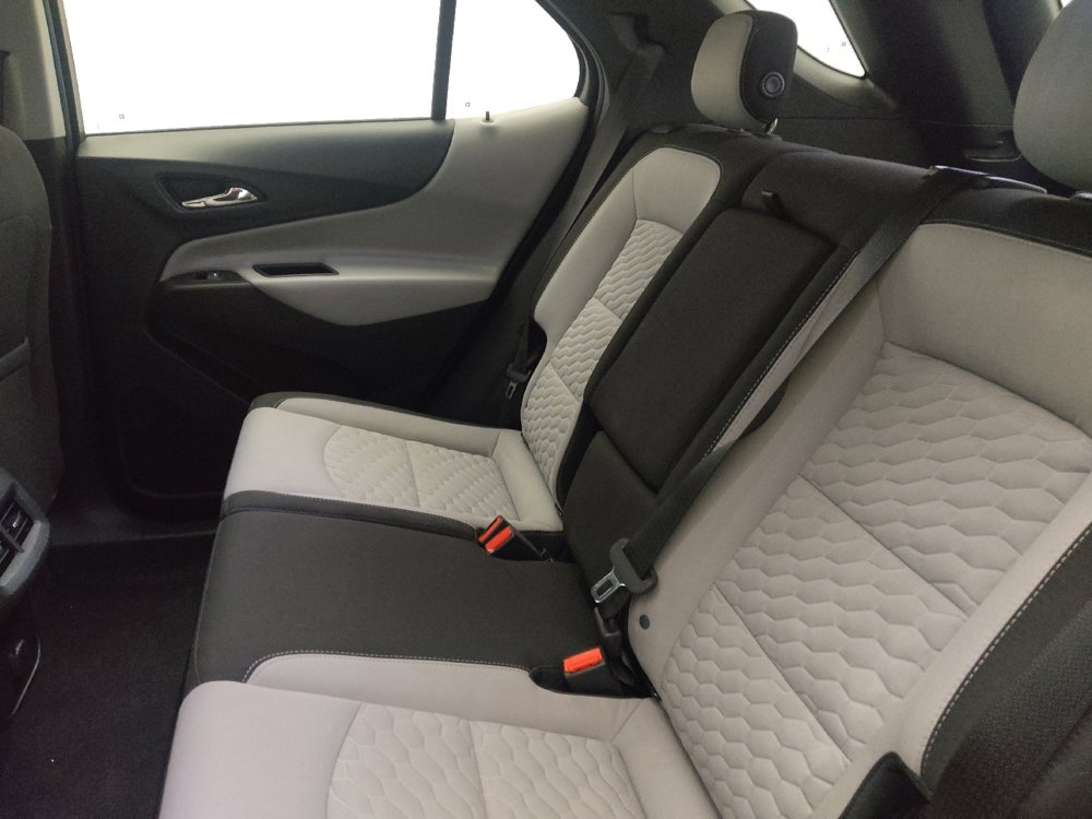 Used 2018 Chevrolet Equinox LS image 18