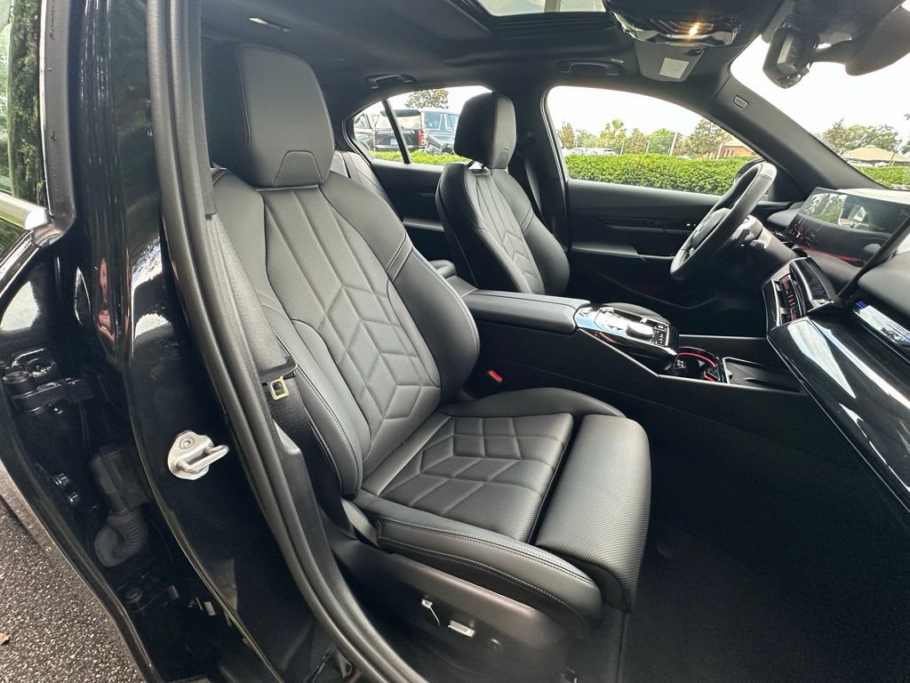 Certified 2026 BMW 530i w/ Premium Package RWD image 26