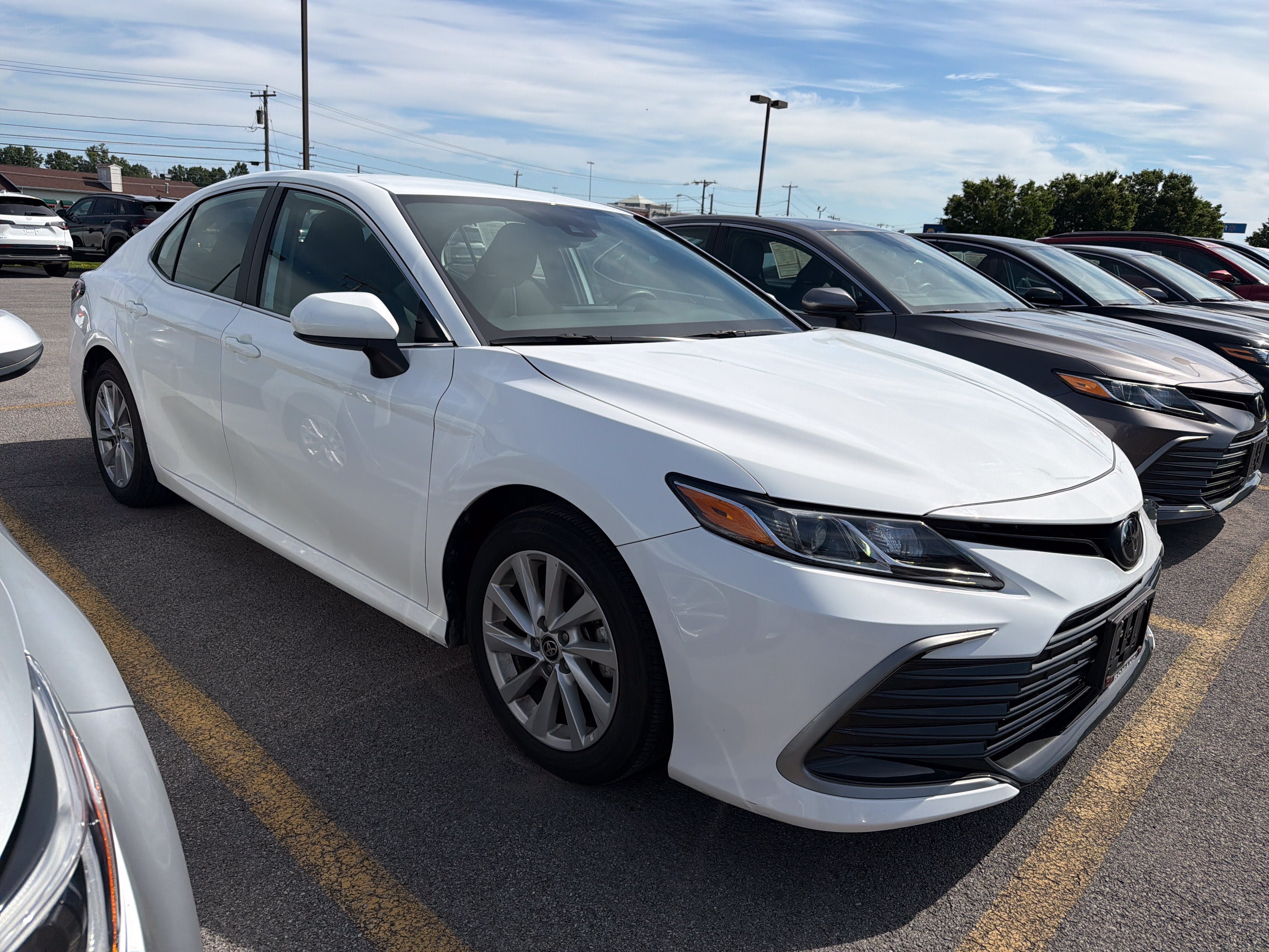 Used 2024 Toyota Camry LE FWD image 2