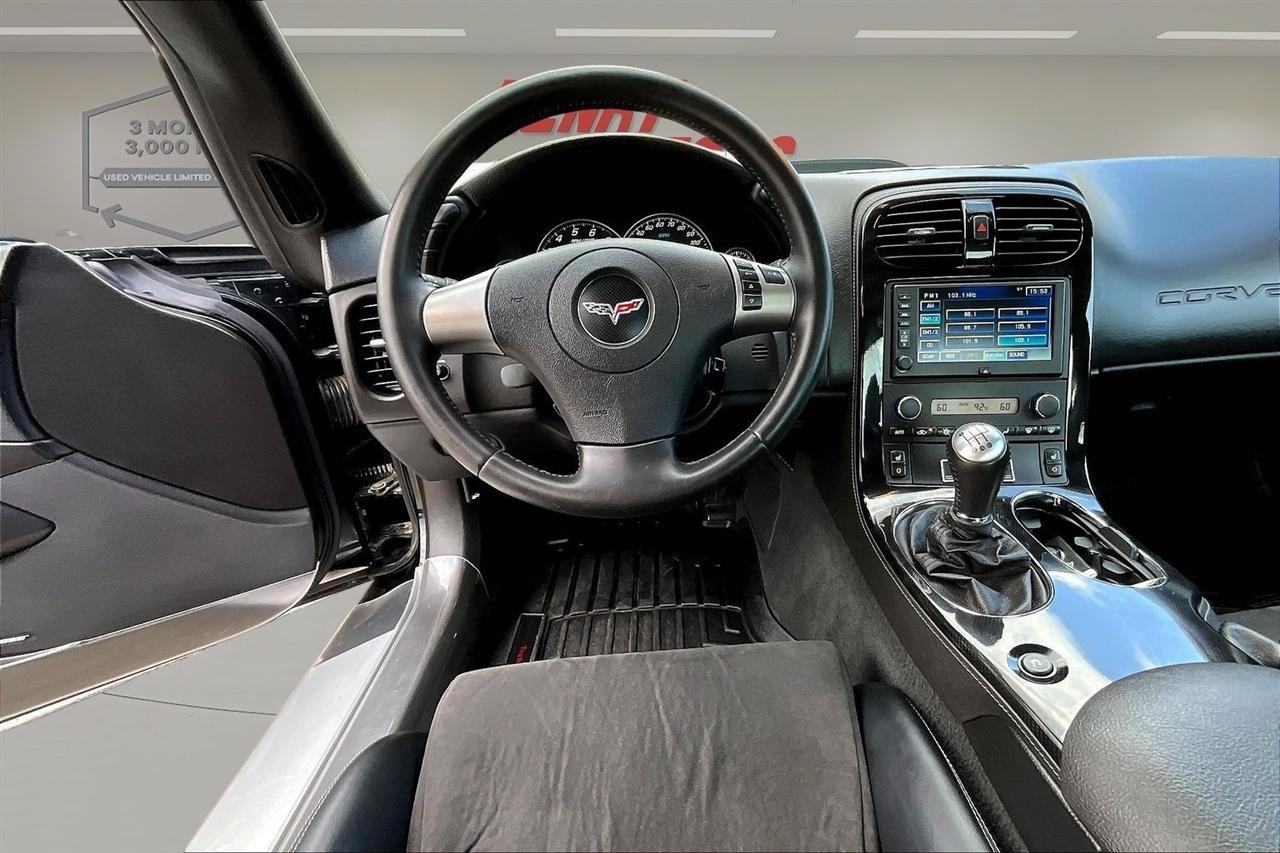 Used 2008 Chevrolet Corvette Z06 w/ Preferred Equipment Group RWD image 8