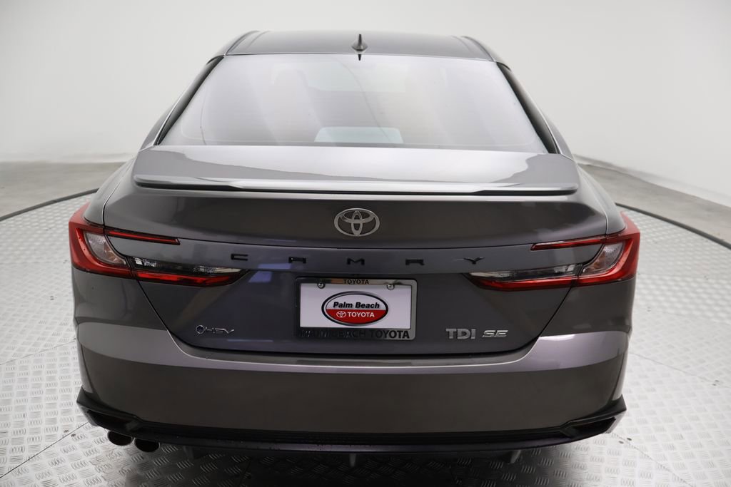 Certified 2025 Toyota Camry SE w/ Convenience Package image 10