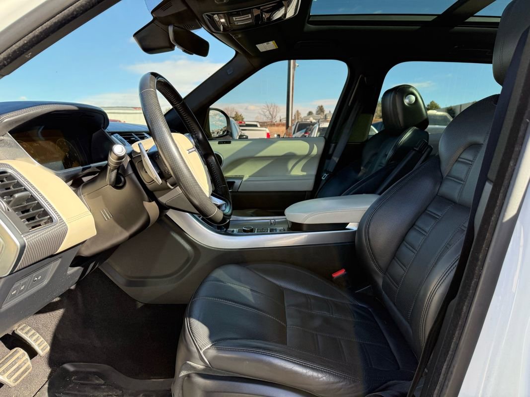 Used 2017 Land Rover Range Rover Sport HSE Dynamic image 17