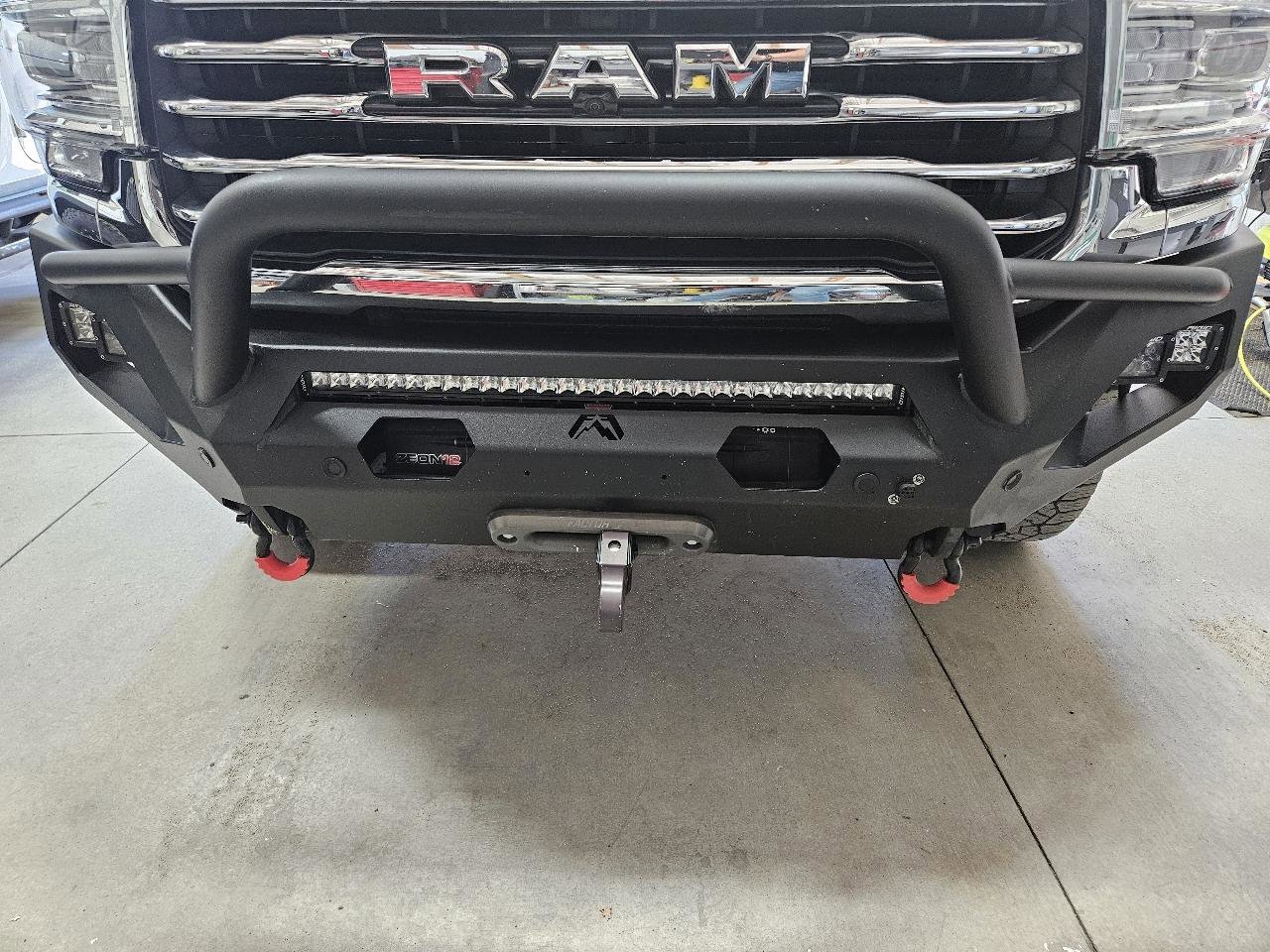 Used 2022 RAM 3500 Limited AWD/4WD image 5