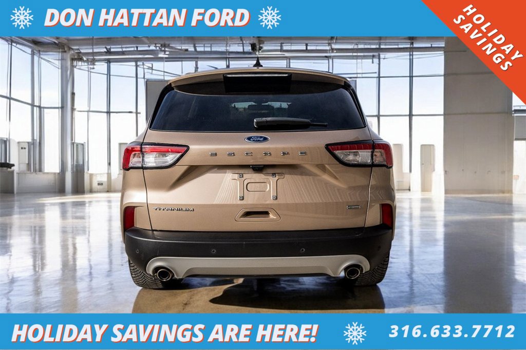 Used 2020 Ford Escape Titanium image 32