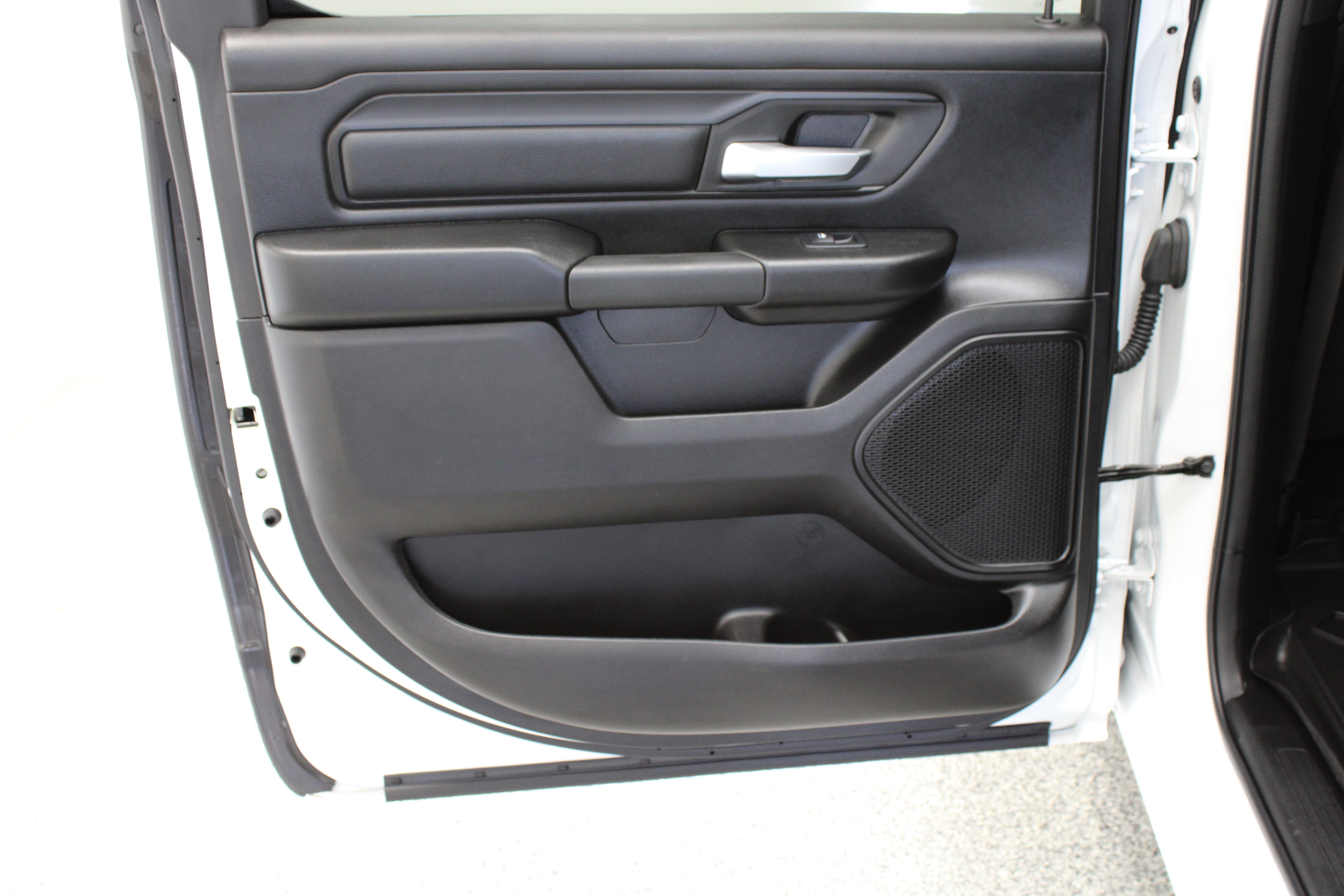 Used 2024 RAM 1500 Tradesman w/ Night Edition AWD/4WD image 27