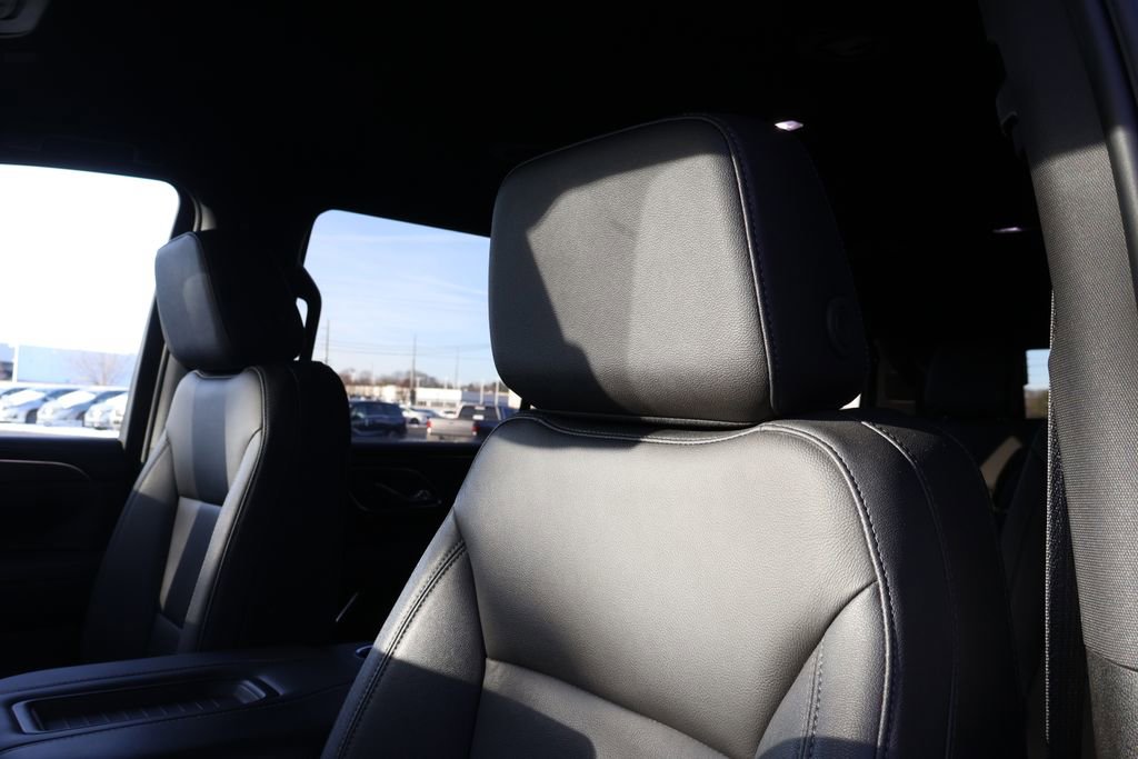 Certified 2023 Chevrolet Tahoe Z71 w/ Luxury Package image 33