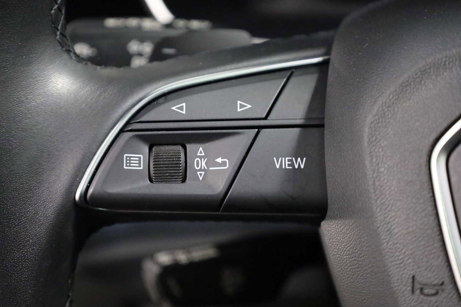 Used 2023 Audi Q3 2.0T Premium w/ Convenience Package image 24