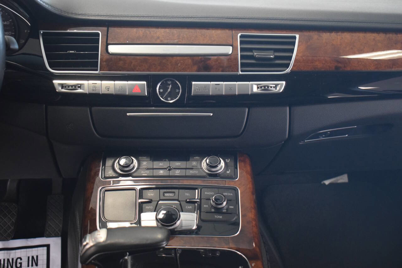 Used 2013 Audi A8 L 3.0T image 40