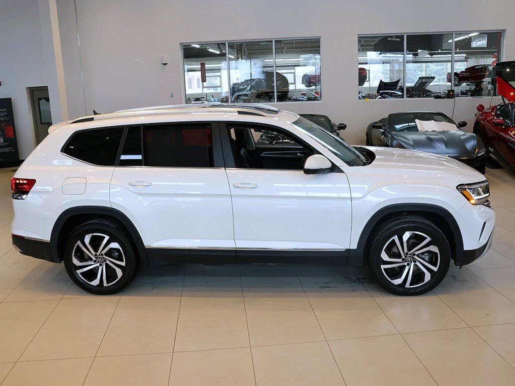 Used 2023 Volkswagen Atlas SEL image 18