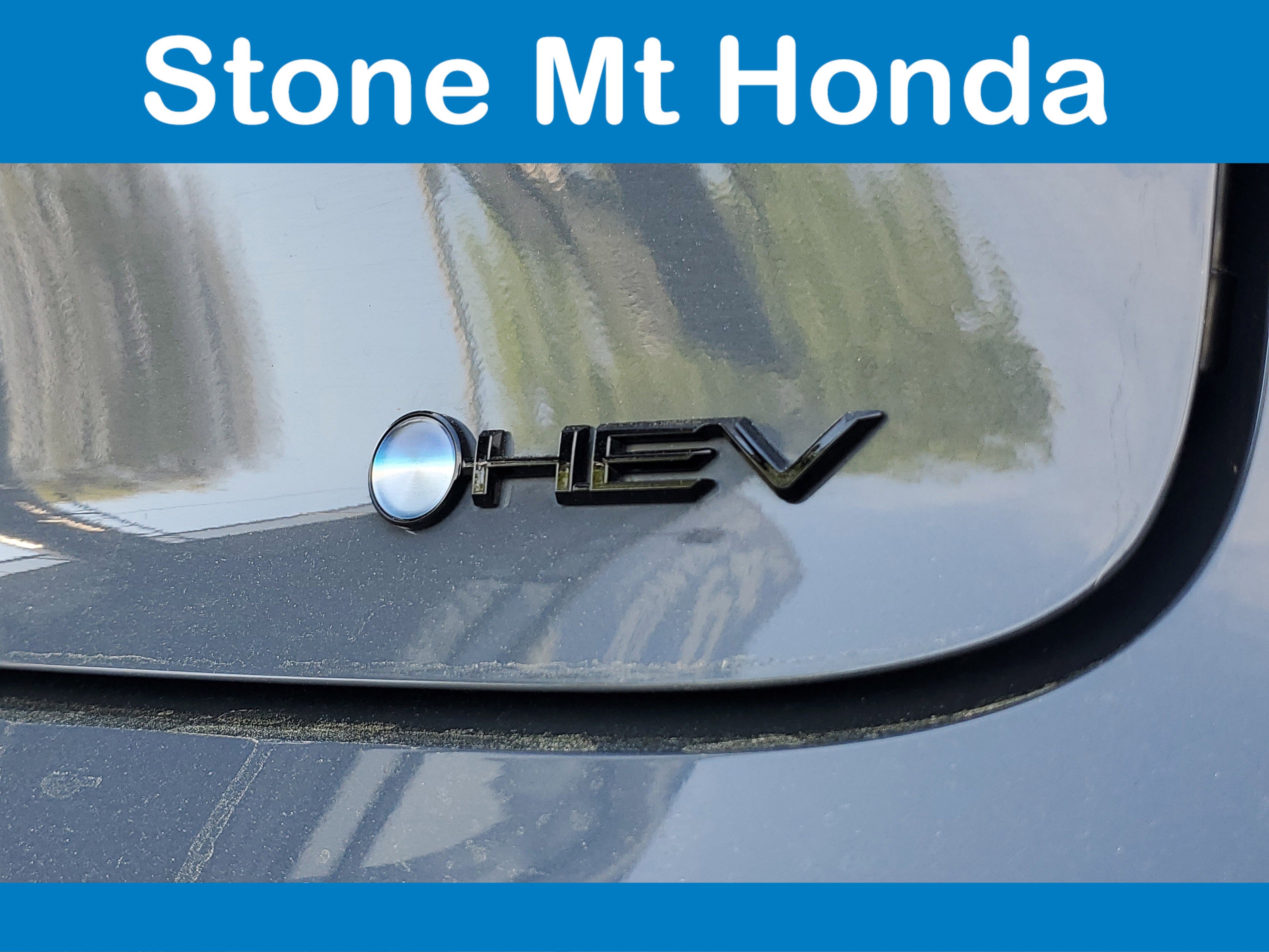 Used 2026 Toyota Prius Limited w/ Limited Premium Package image 7