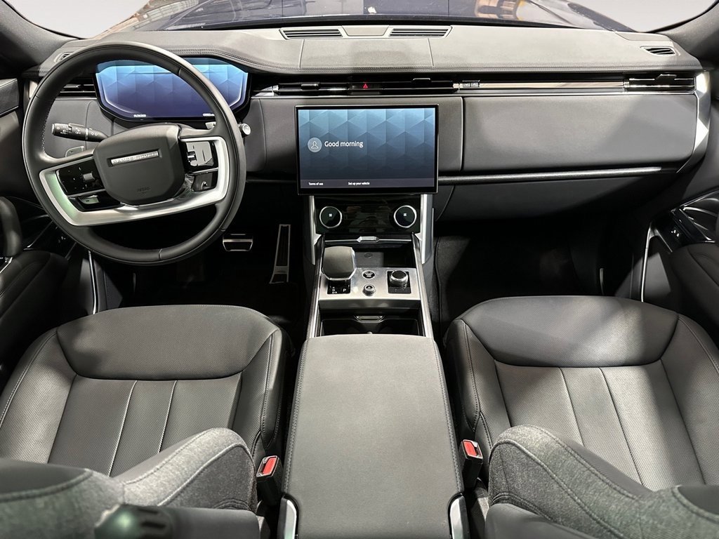 Used 2023 Land Rover Range Rover SE image 12
