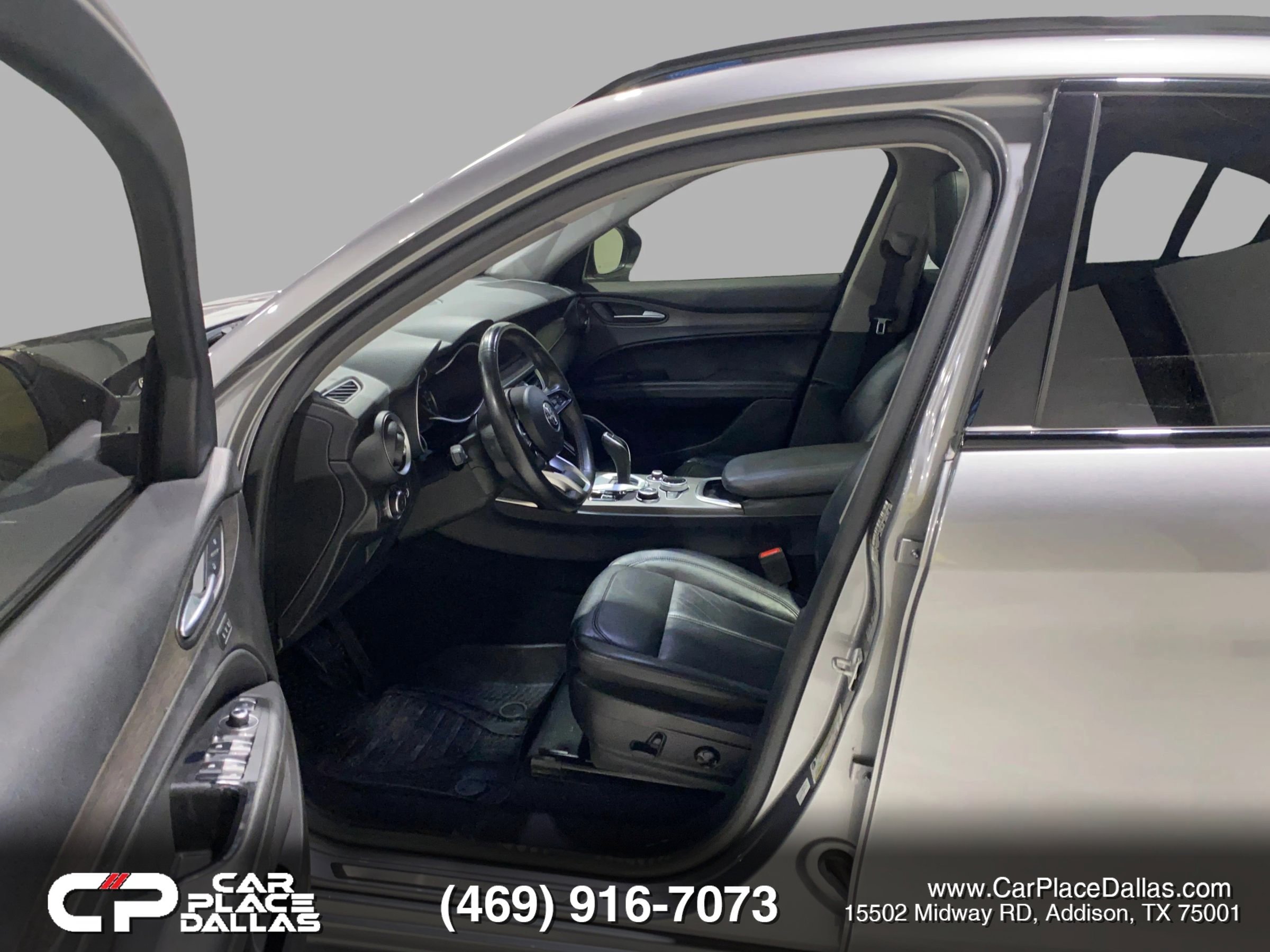 Used 2021 Alfa Romeo Stelvio Ti w/ Nero Edizione image 11