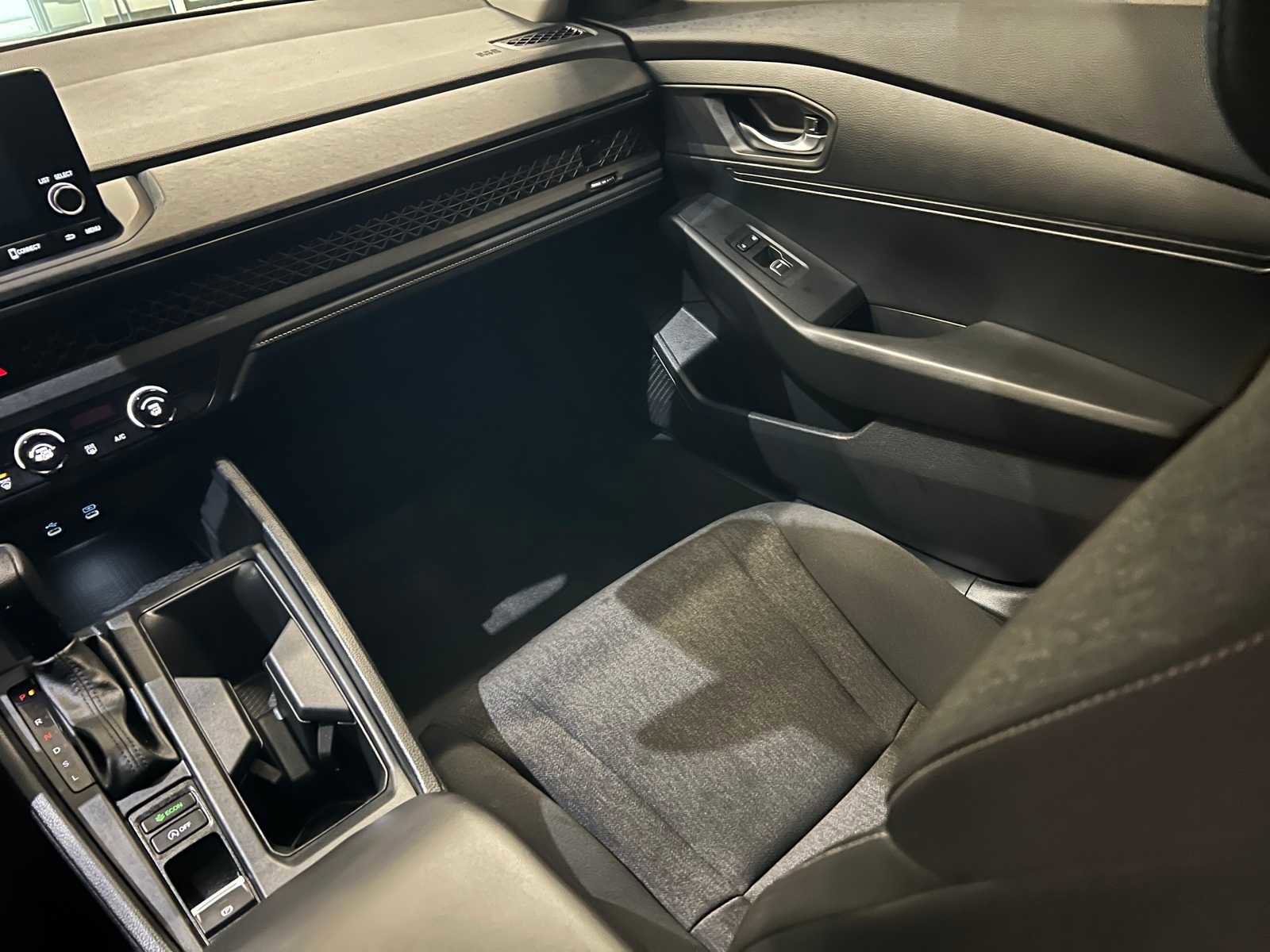 Used 2023 Honda Accord LX image 11