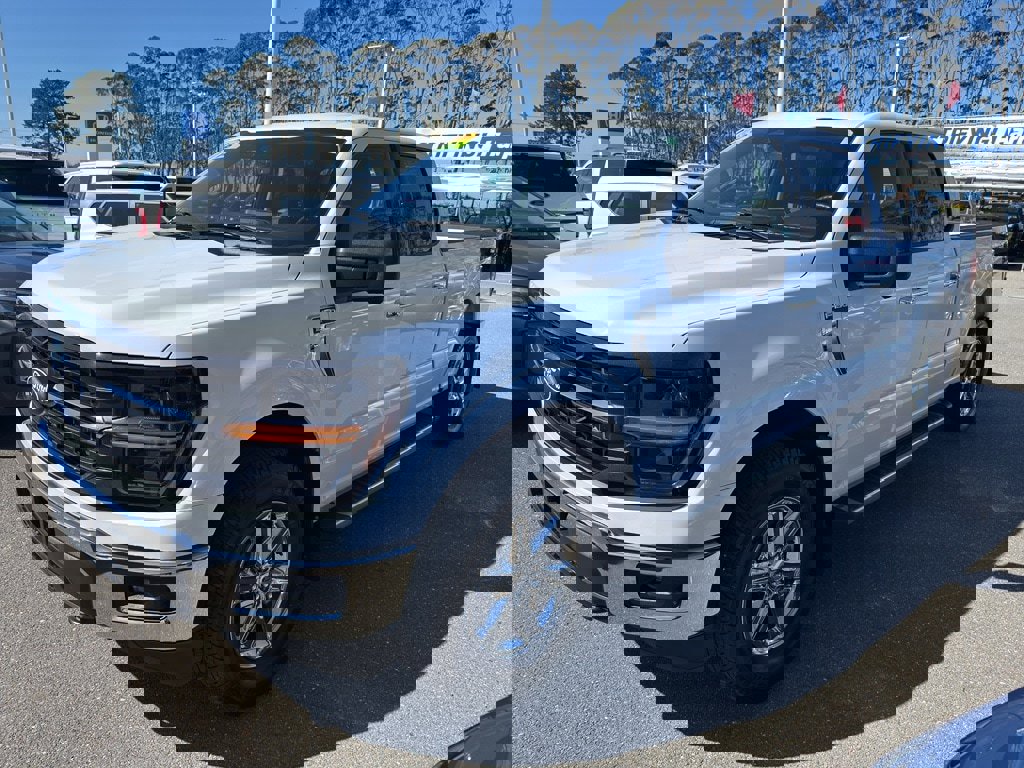 Used 2024 Ford F150 XLT w/ FX4 Off-Road Package image 8