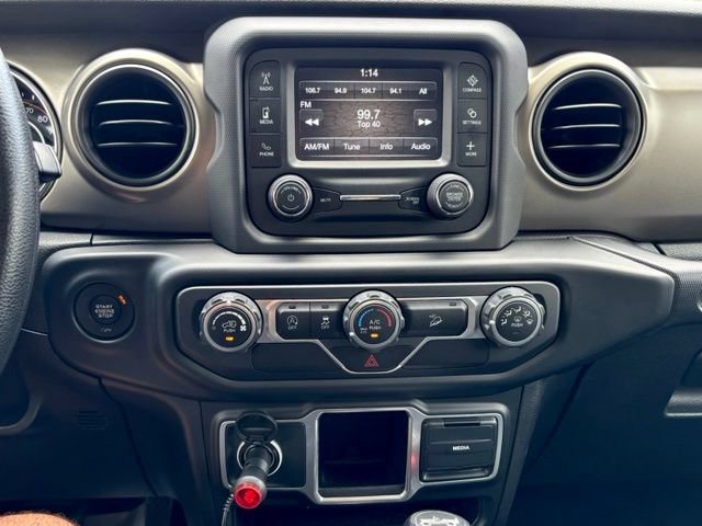 Used 2018 Jeep Wrangler Unlimited Sport AWD/4WD image 18