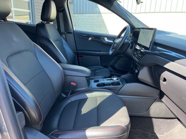 Used 2024 Ford Escape ST-Line Select w/ Tech Pack #1 AWD/4WD image 11