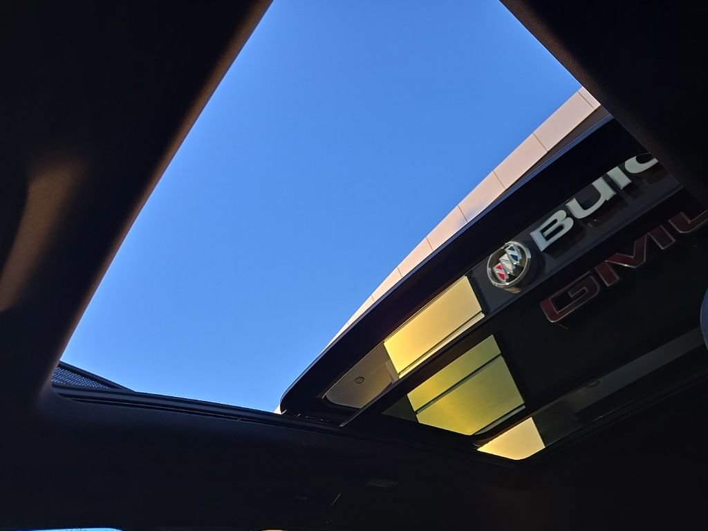 Used 2024 GMC Acadia Denali w/ Super Cruise Package image 47