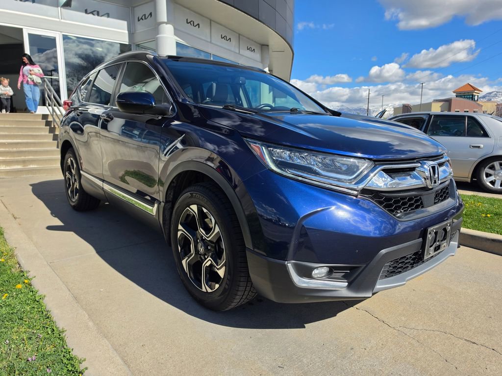 Used 2019 Honda CR-V Touring image 3