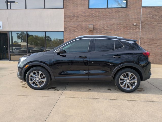 Used 2023 Buick Encore GX Essence w/ Experience Buick Package image 9