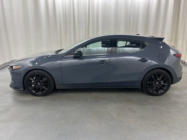 Used 2022 MAZDA MAZDA3 s image 3