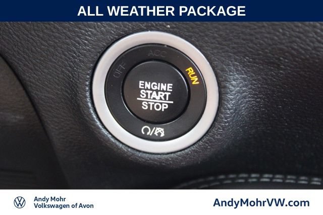 Used 2020 Dodge Challenger SXT w/ Driver Convenience Group AWD/4WD image 26