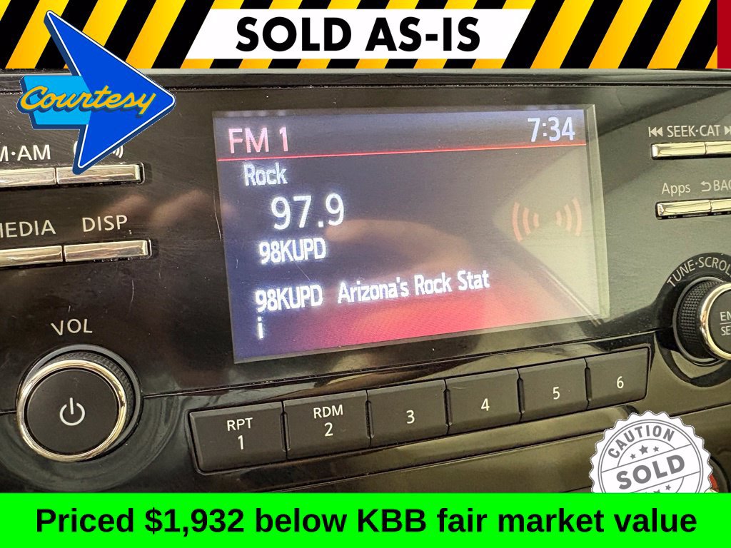 Used 2015 Nissan Rogue S FWD image 27