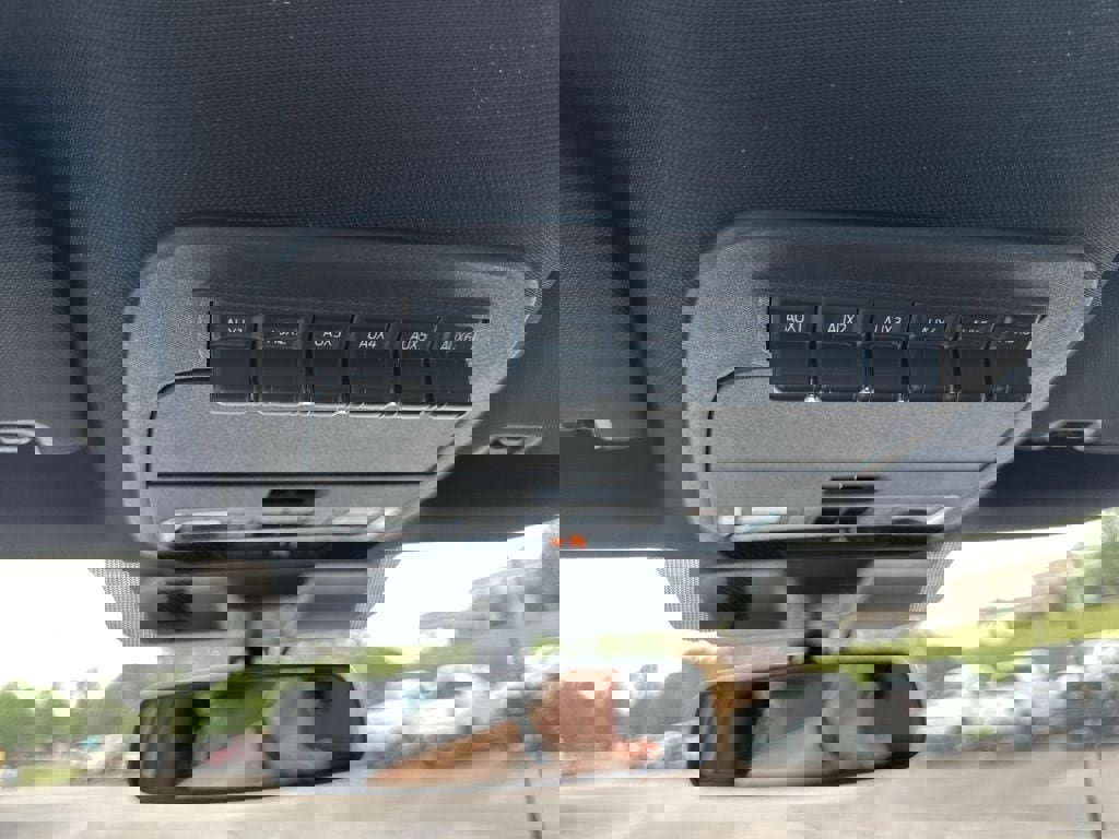 New 2026 Ford F150 Tremor w/ Equipment Group 402A High image 31