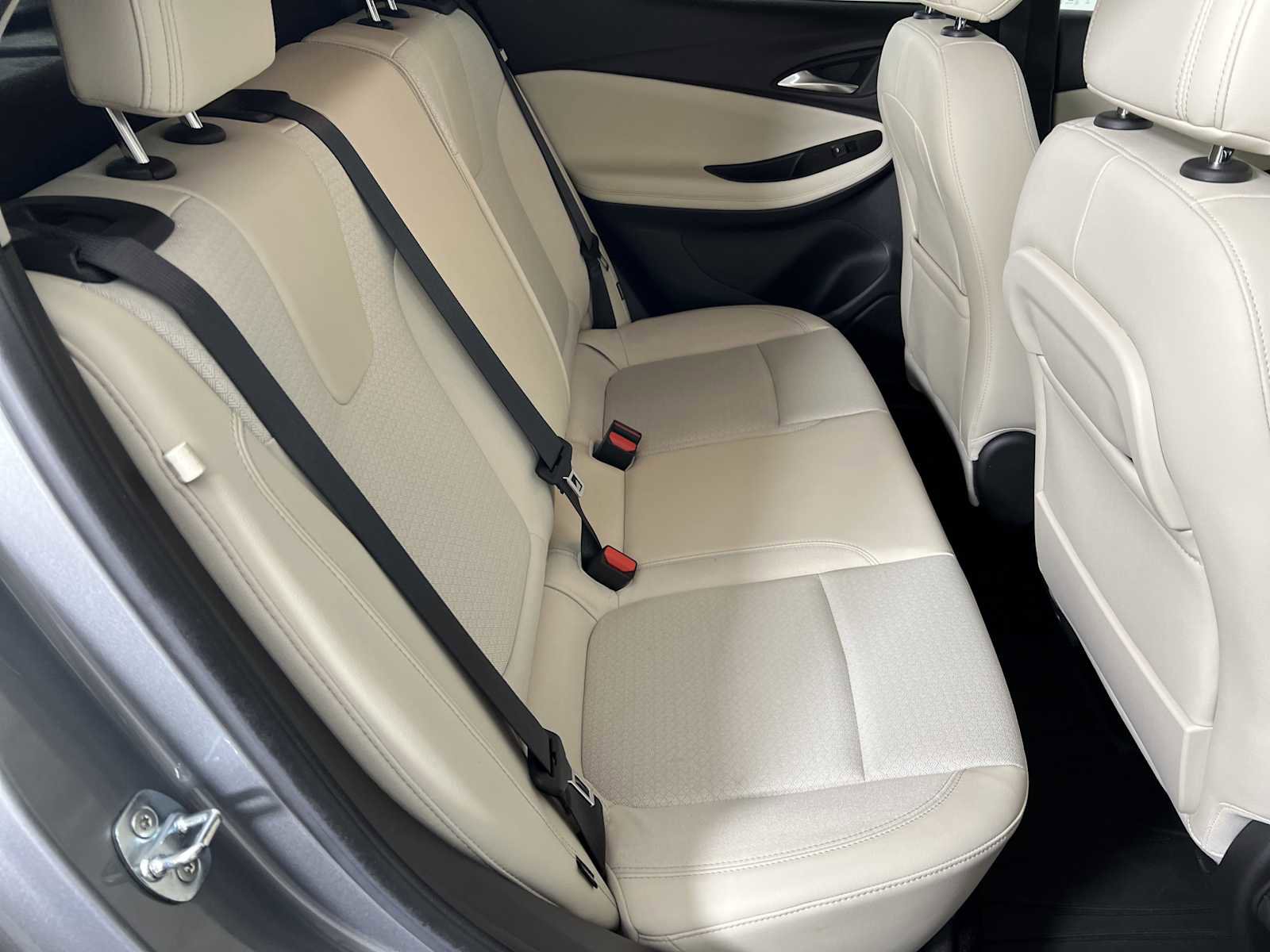 Used 2023 Buick Encore GX Preferred w/ Cold Weather Comfort Package image 15