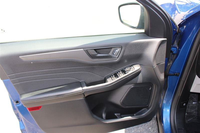 Used 2023 Ford Escape Active AWD/4WD image 10