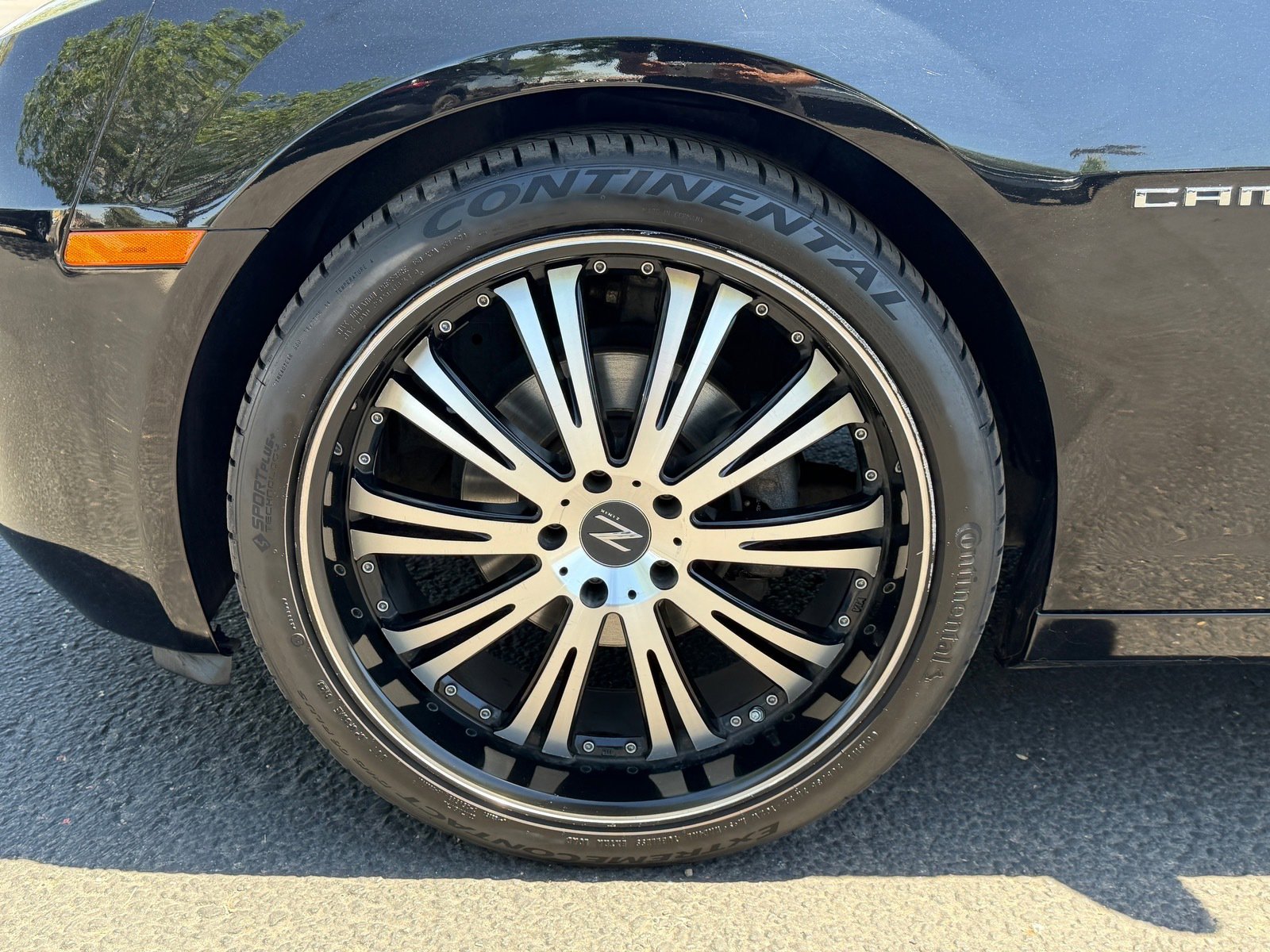 Used 2011 Chevrolet Camaro LS RWD image 10