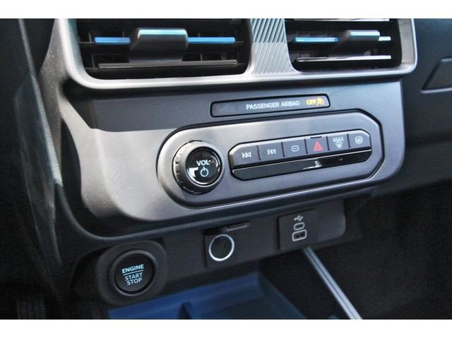 New 2026 Ford Maverick XLT w/ XLT Luxury Package AWD/4WD image 17
