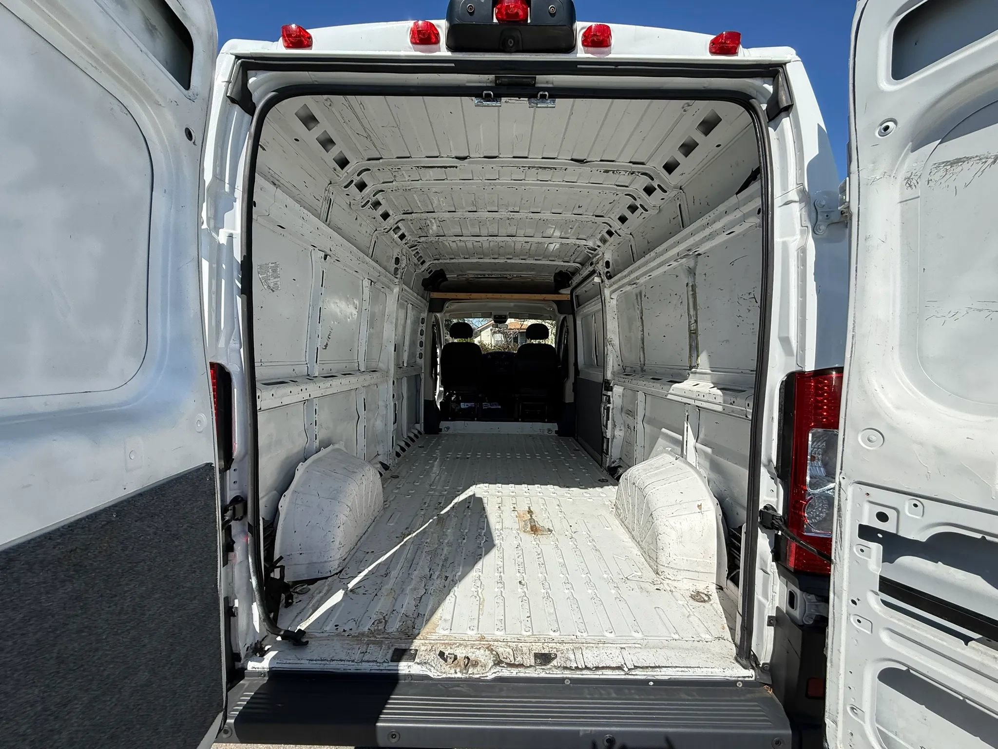 Used 2014 RAM ProMaster 3500 w/ Premium Appearance Group image 11
