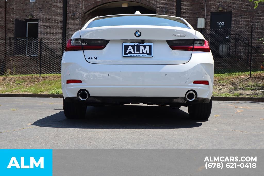 Used 2025 BMW 330i Sedan image 7