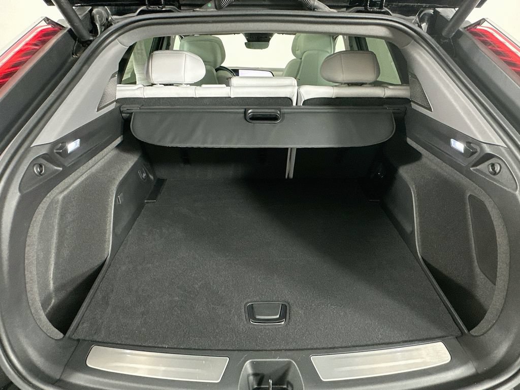 Certified 2025 Cadillac Optiq Sport 2 AWD/4WD image 34
