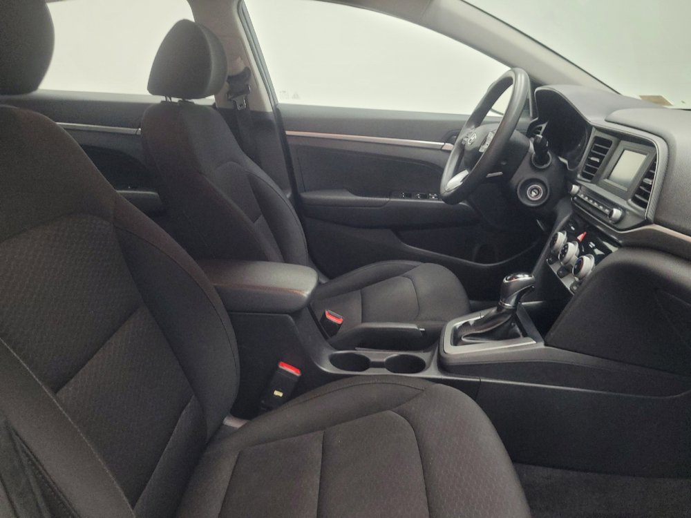 Used 2019 Hyundai Elantra SE w/ Cargo Package FWD image 21