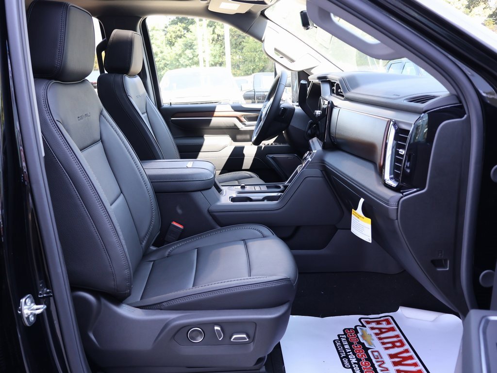 New 2026 GMC Sierra 3500 Denali w/ Denali Reserve Package image 47