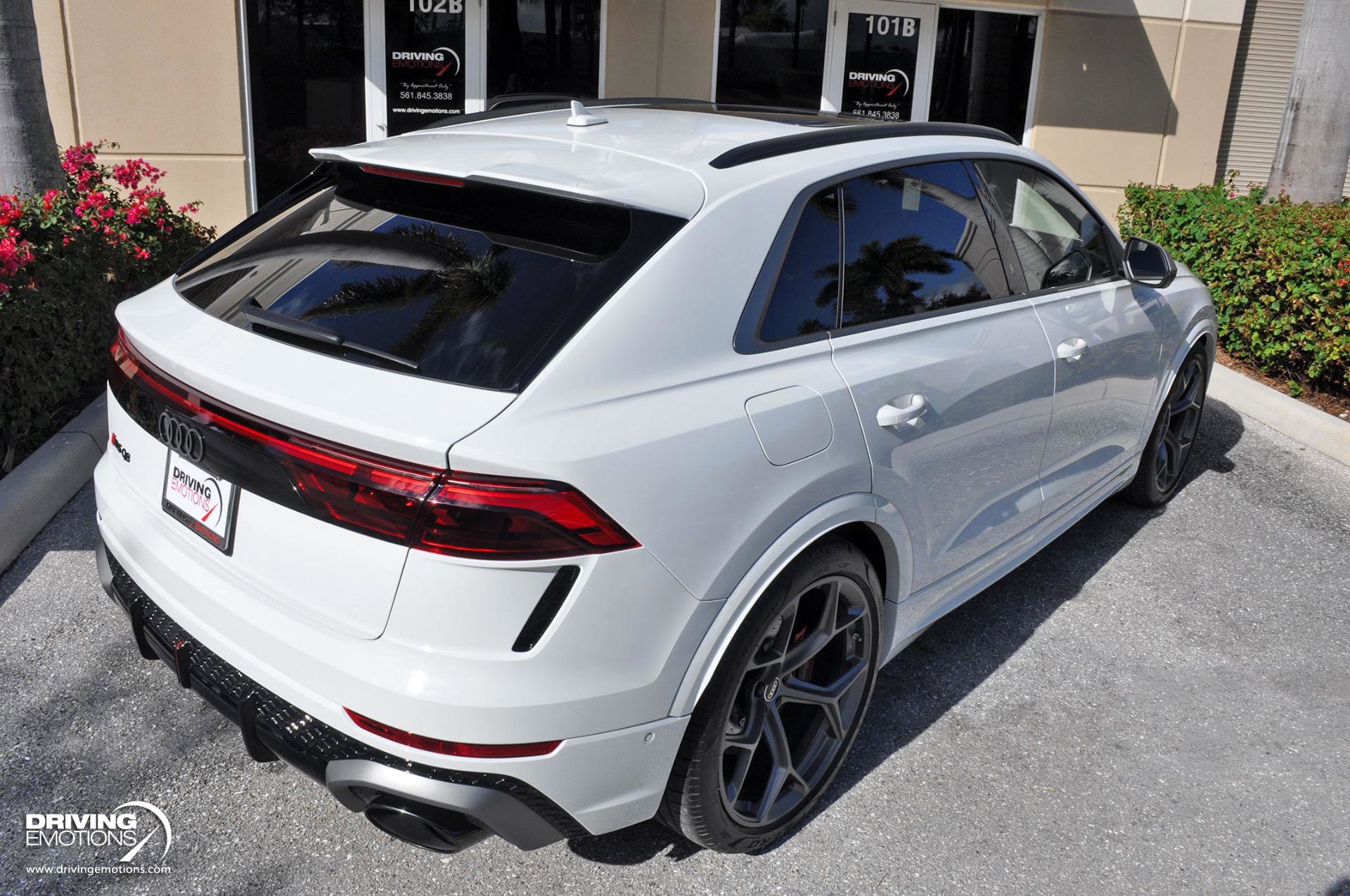 Used 2025 Audi RS Q8 performance image 22