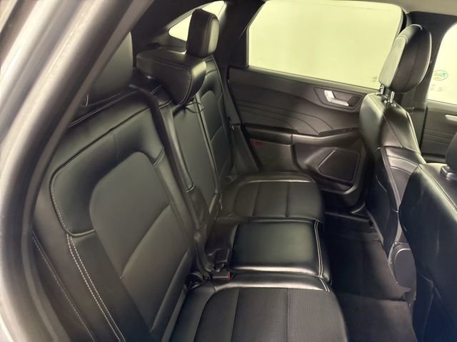Used 2024 Ford Escape Platinum image 21