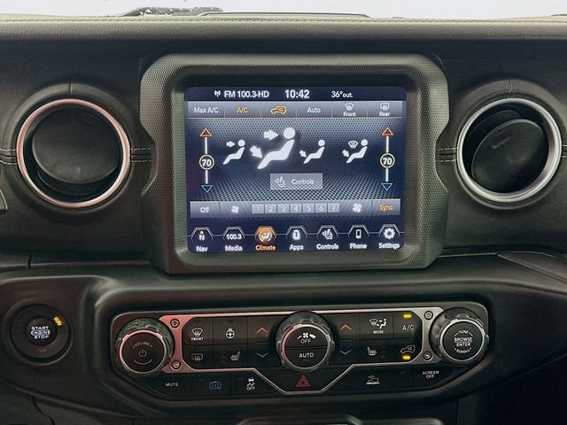 Used 2023 Jeep Wrangler Unlimited Sahara w/ Cold Weather Group image 16