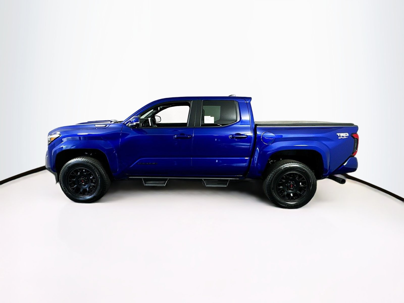 Used 2025 Toyota Tacoma TRD Sport w/ TRD Sport Premium Package AWD/4WD image 3