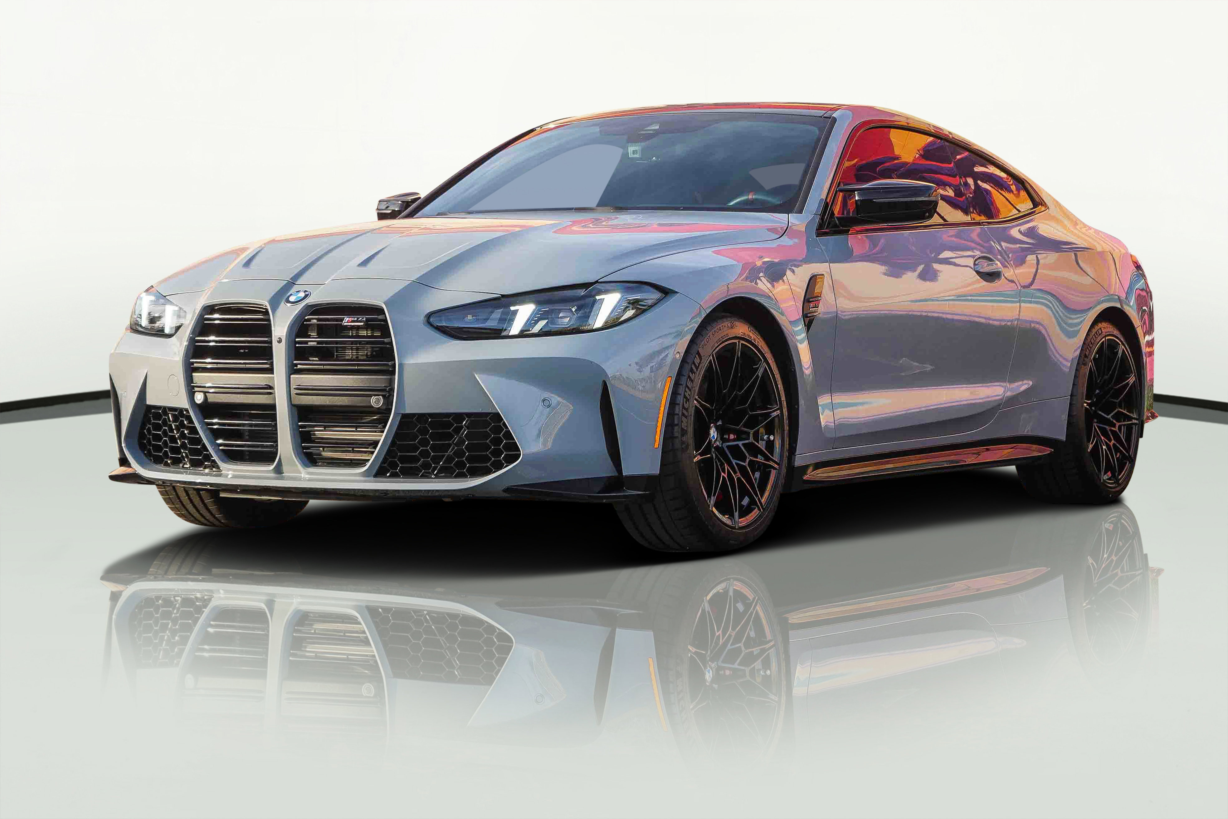 Used 2025 BMW M4 Competition w/ Executive Package image 3