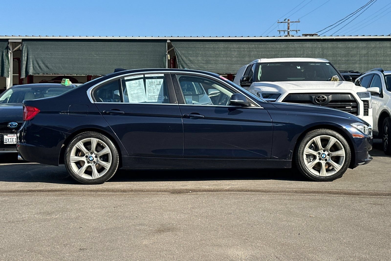 Used 2015 BMW 335i xDrive Sedan AWD/4WD image 3