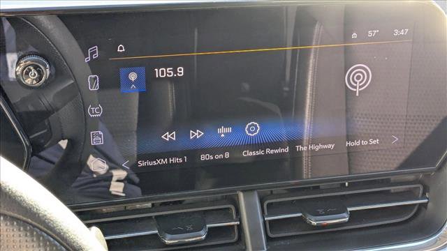 Used 2025 Chevrolet Trax LT image 18