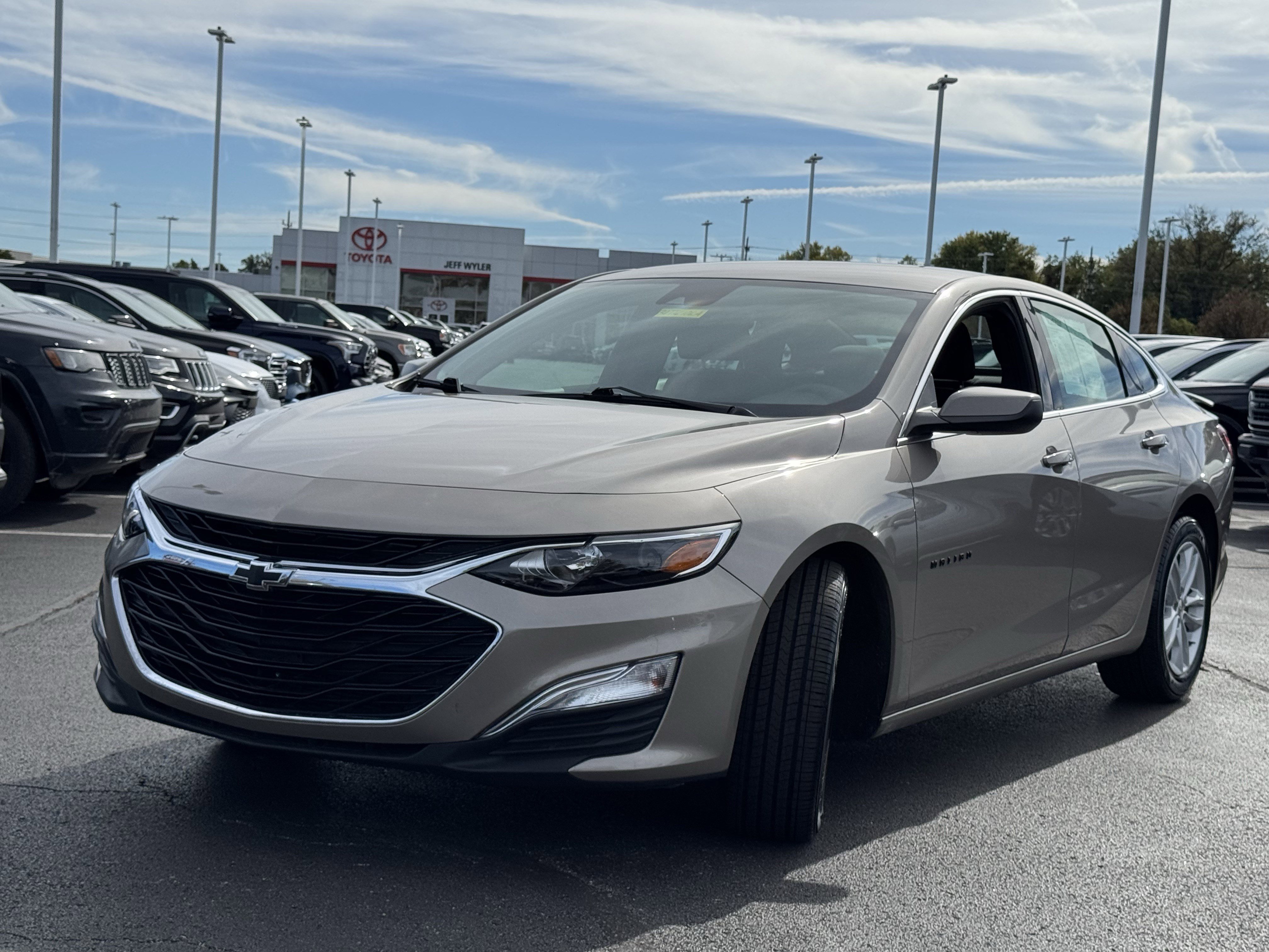 Used 2023 Chevrolet Malibu RS w/ Driver Confidence Package image 15