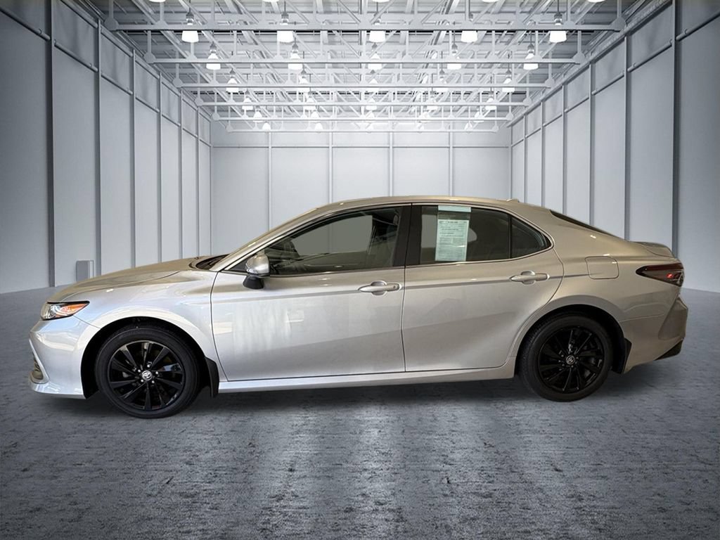 Used 2024 Toyota Camry LE FWD image 2