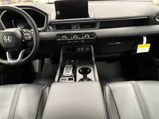 New 2025 Honda Pilot EX-L image 17