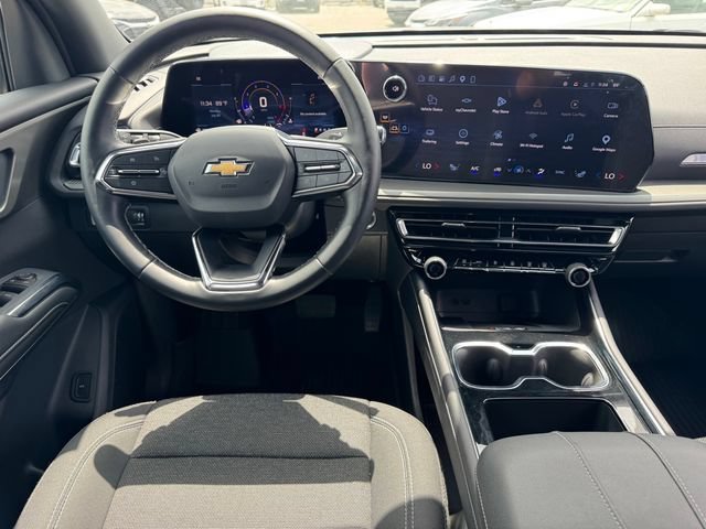 Used 2026 Chevrolet Traverse LT w/ LPO, Floor Liner Package FWD image 13
